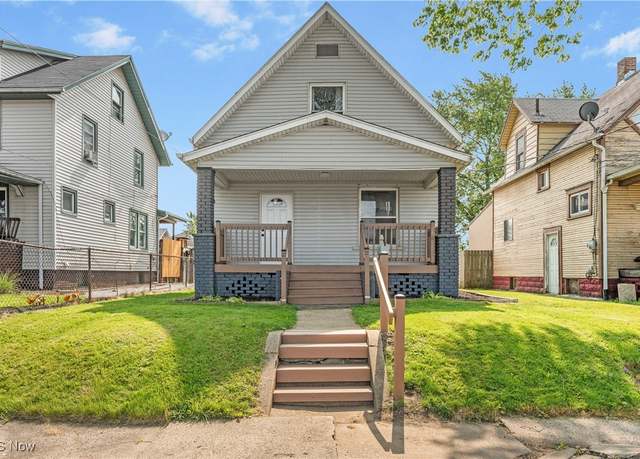 Property at 1618 Garfield Ave SW, Canton, OH 44706, 2 beds, 1.5 baths