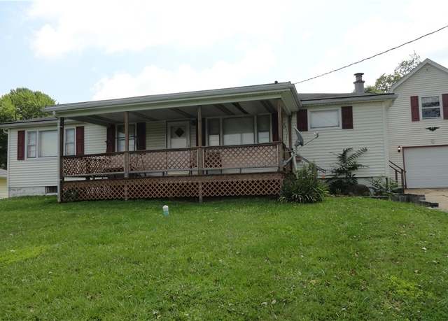 Property at 1788 Rolling Acres Rd, New Cumberland, WV 26047, 3 beds, 1.5 baths