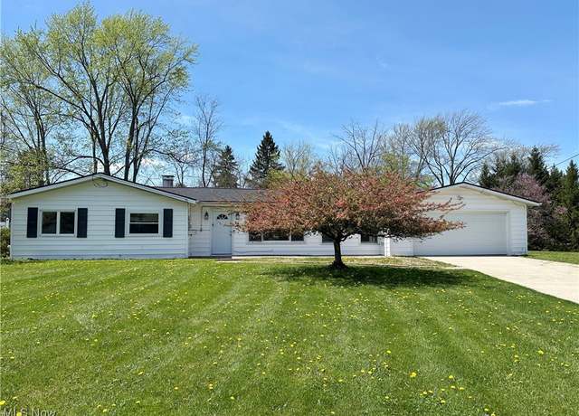 Property at 1400 Yale Dr, Brunswick, OH 44212, 3 beds, 1 bath
