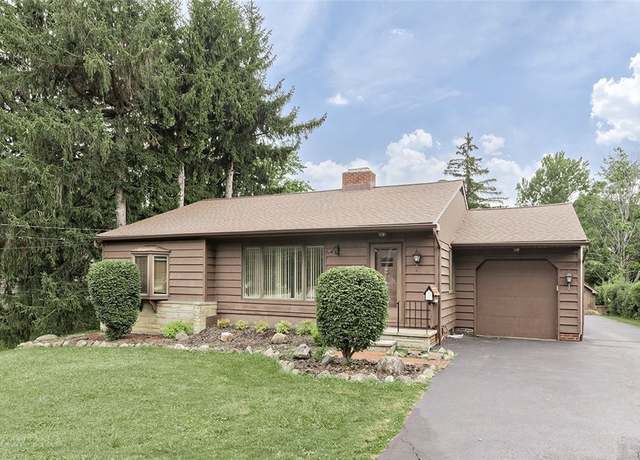 Property at 5807 Wilson Mills Rd, Highland Heights, OH 44143, 4 beds, 3.5 baths
