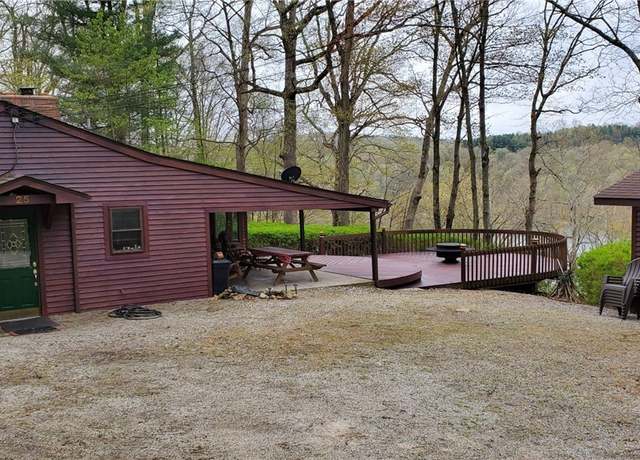 Property at 25 Edgewood Rd, Perrysville, OH 44864, 3 beds, 1 bath