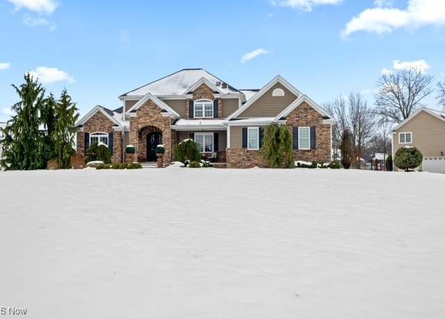 Property at 3327 Hampton Hall, Poland, OH 44514, 4 beds, 3 baths