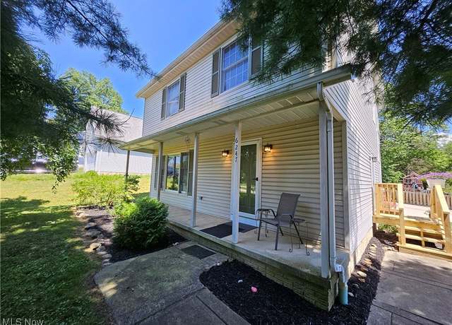 Property at 6247 Hathaway Rd W, Cleveland, OH 44125, 3 beds, 1.5 baths