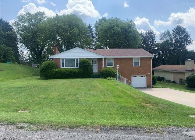 Property at 3124 Gilson Ave, East Liverpool, OH 43920, 3 beds, 2 baths