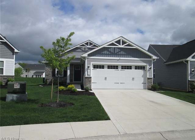 Property at 135 Eagle Cir, Amherst, OH 44001, 2 beds, 2 baths