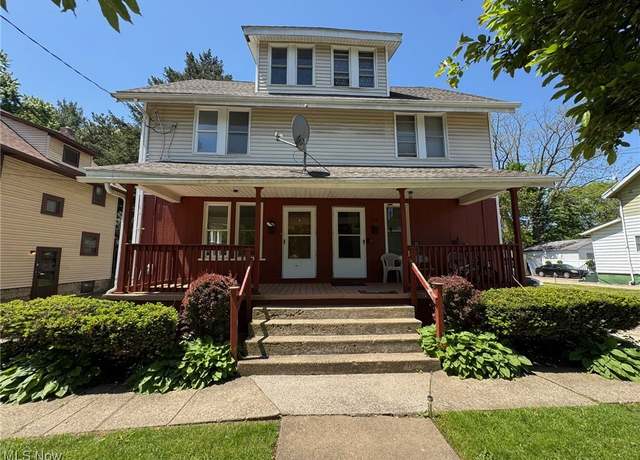 Property at 716-718 Carpenter St, Akron, OH 44310, 7 beds, 2 baths