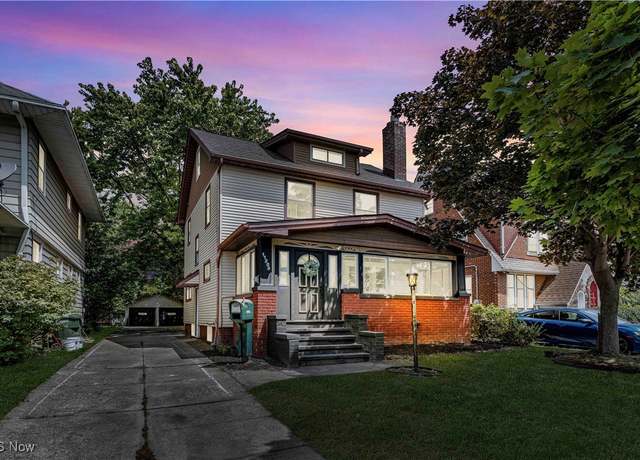 Property at 11205 Langton Ave, Garfield Heights, OH 44125, 3 beds, 1.5 baths