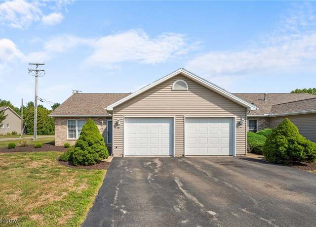 Property at 232 Bayview Dr, Cortland, OH 44410, 2 beds, 1 bath