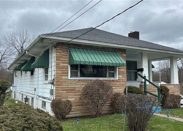 Property at 2318 Mcguffey Rd, Youngstown, OH 44505, 3 beds, 1.5 baths