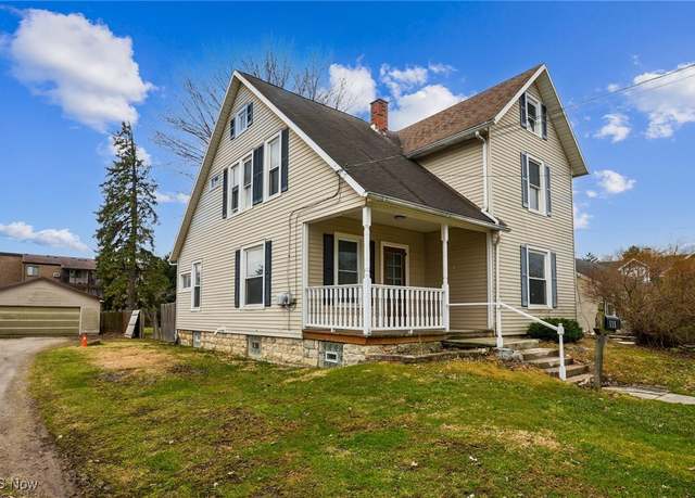 Property at 115 Union St, Bellevue, OH 44811, 3 beds, 2 baths