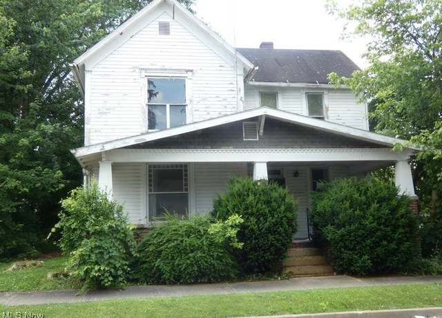 Property at 506 Main St, Pleasant City, OH 43772, 4 beds, 1 bath