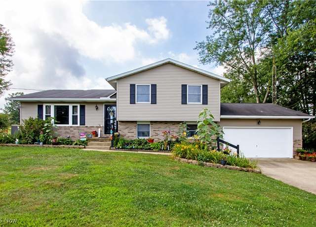 Property at 2255 E Messner Rd, Wooster, OH 44691, 3 beds, 1.5 baths