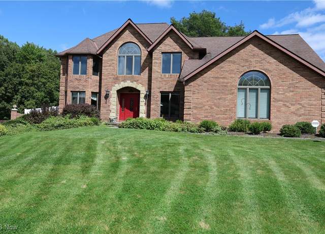 Property at 10645 Knights Way, North Royalton, OH 44133, 4 beds, 2.5 baths