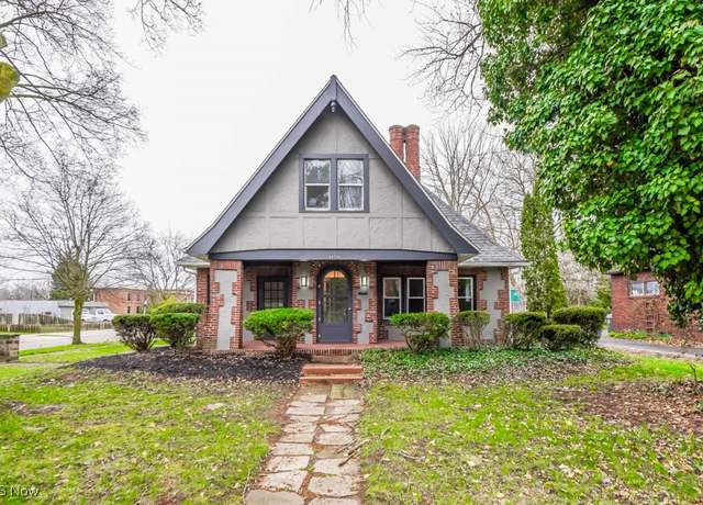 Property at 1120 Delia Ave, Akron, OH 44320, 4 beds, 2.5 baths