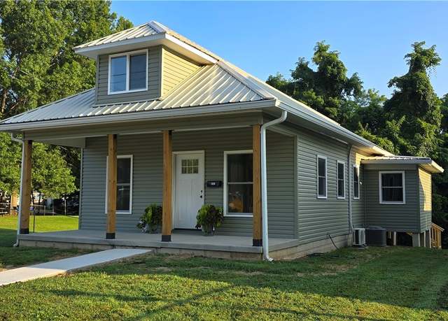 Property at 2501 7th Ave, Parkersburg, WV 26101, 2 beds, 1 bath