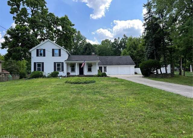 Property at 4610 Chestnut Rd, Independence, OH 44131, 4 beds, 3 baths