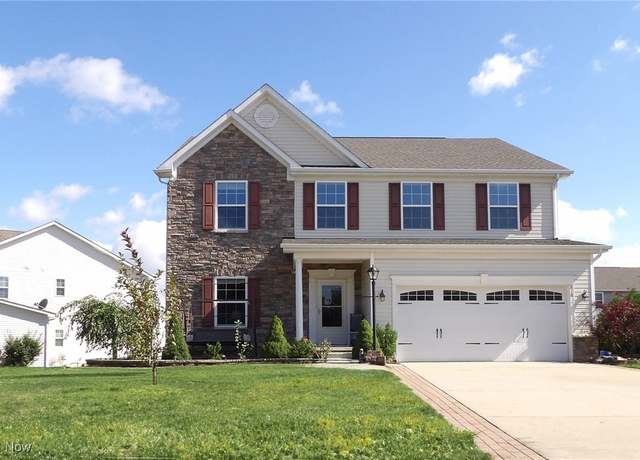 Property at 818 Hilliary Ln, Aurora, OH 44202, 4 beds, 3.5 baths