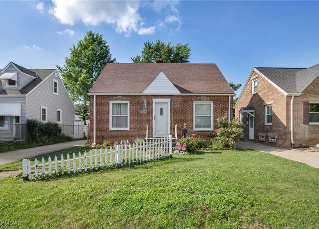 Property at 3320 Parklane Dr, Parma, OH 44134, 3 beds, 1 bath