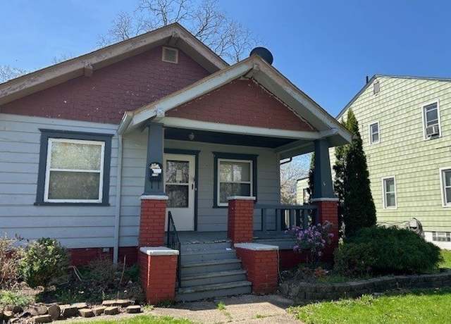 Property at 2128 E 30th St, Lorain, OH 44055, 2 beds, 1 bath