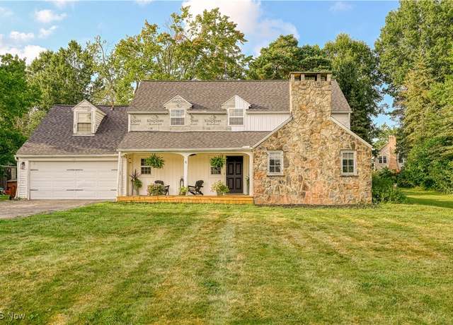 Property at 119 E Garfield Rd, Aurora, OH 44202, 5 beds, 2.5 baths