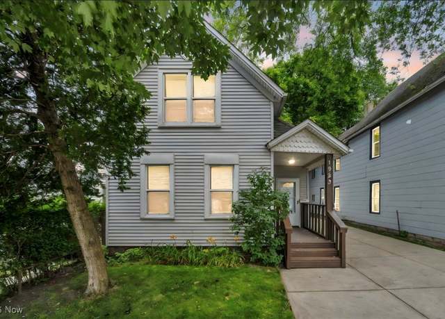 Property at 1923 W 77th St, Cleveland, OH 44102, 3 beds, 1 bath