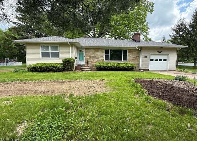 Property at 2719 Glenmore Dr, Westlake, OH 44145, 2 beds, 1 bath