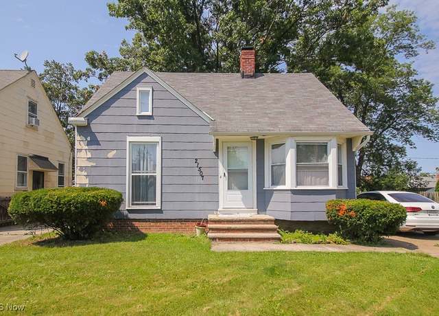 Property at 21507 Hillgrove Ave, Maple Heights, OH 44137, 3 beds, 1 bath