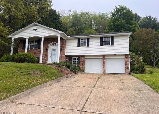 Property at 208 Ridgewood Blvd, Minerva, OH 44657, 4 beds, 2.5 baths