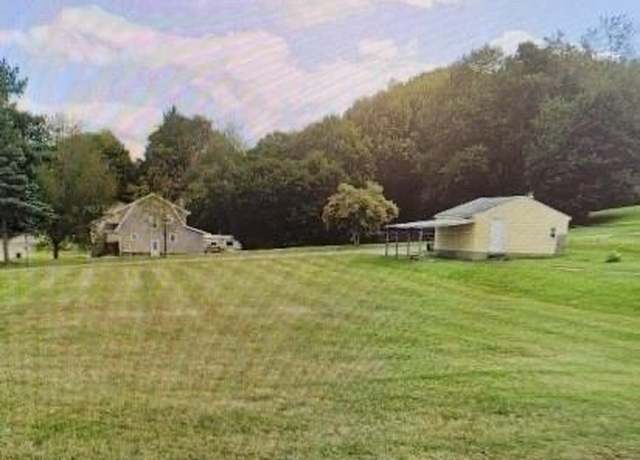 Property at 12954 Cleveland Ave NW, Uniontown, OH 44685