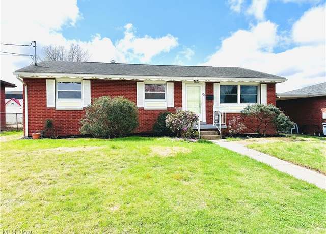 Property at 700 32nd St, Vienna, WV 26105, 3 beds, 1 bath