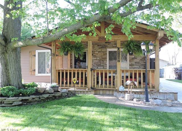 Property at 35118 Spruce St, North Ridgeville, OH 44039, 3 beds, 1.5 baths