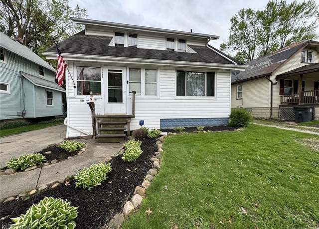 Property at 1160 Mcintosh Ave, Akron, OH 44314, 3 beds, 2 baths