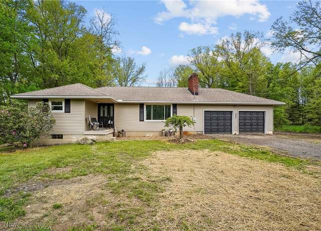 Property at 10699 Whippoorwill Rd, Newton Falls, OH 44412, 3 beds, 1 bath