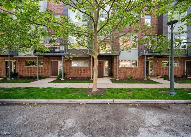 Property at 1257 W 75th St Unit D1257, Cleveland, OH 44102, 2 beds, 2.5 baths