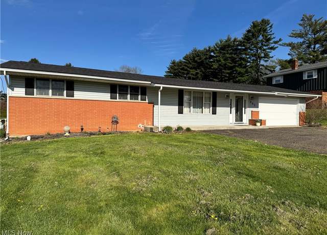 Property at 483 Pleasant Grove Rd, Zanesville, OH 43701, 3 beds, 1.5 baths