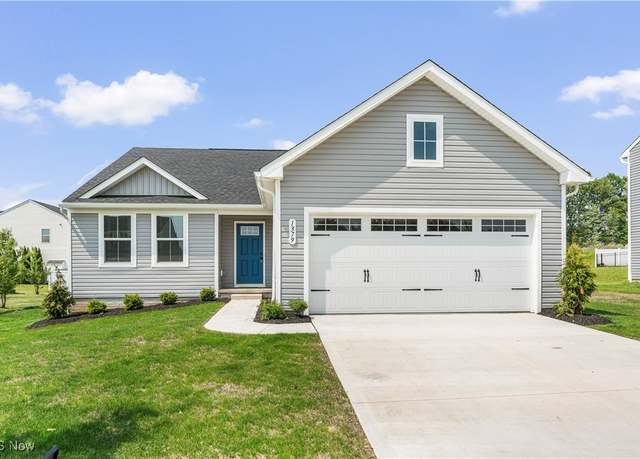 Property at 1379 Wood Fern Dr, Akron, OH 44312, 3 beds, 2 baths