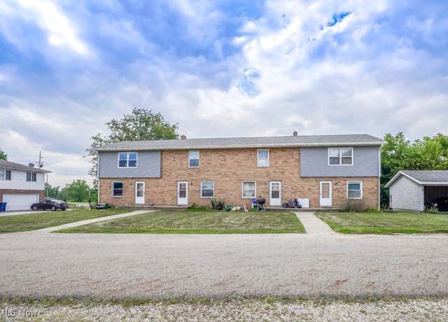 Property at 1153 Cree Cir NE, Hartville, OH 44632, 8 beds, 6 baths