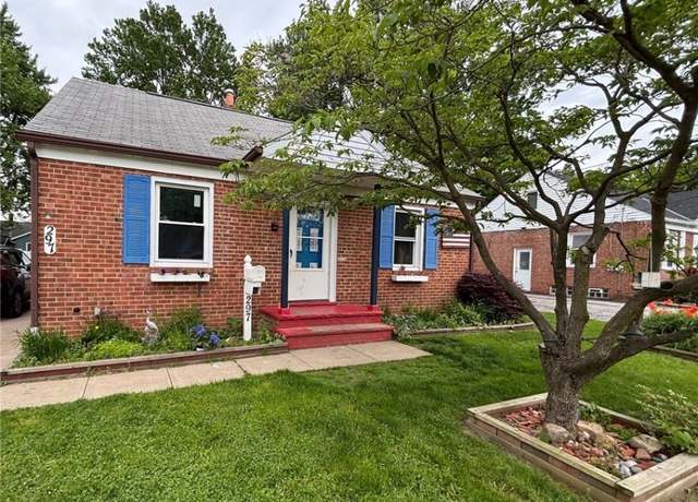 Property at 297 Chestnut St, Painesville, OH 44077, 2 beds, 2.5 baths