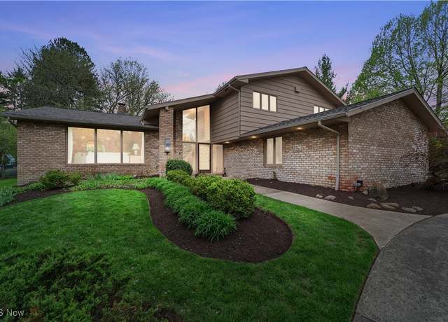 Property at 26460 Hendon Rd, Beachwood, OH 44122, 5 beds, 3.5 baths