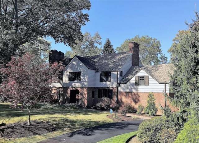 Property at 23549 Stanford Rd, Shaker Heights, OH 44122, 5 beds, 4 baths