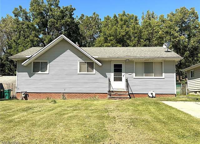 Property at 16161 Glenburn Ave, Maple Heights, OH 44128, 4 beds, 1 bath