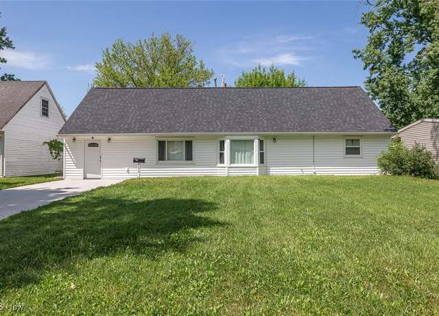 Property at 4875 Northwood Dr, Sheffield Lake, OH 44054, 3 beds, 2.5 baths