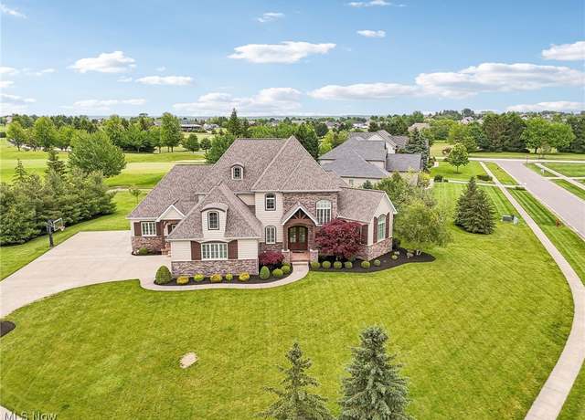 Property at 4325 Perian Ct, Medina, OH 44256, 4 beds, 5.5 baths