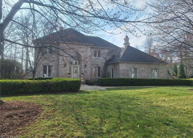 Property at 29675 Devonshire Oval, Westlake, OH 44145, 4 beds, 4.5 baths