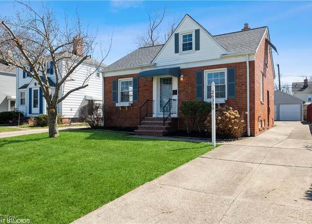 Property at 26350 Oriole Ave, Euclid, OH 44132, 3 beds, 2 baths