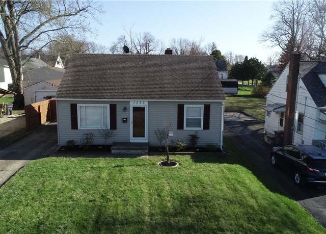 Property at 1533 Weston Ave, Youngstown, OH 44514, 3 beds, 1 bath