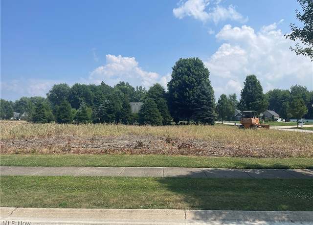 Property at Hideout Ct, Ashtabula, OH 44004