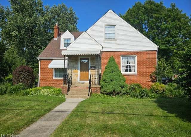 Property at 125 Canton Rd, Akron, OH 44312, 4 beds, 2 baths