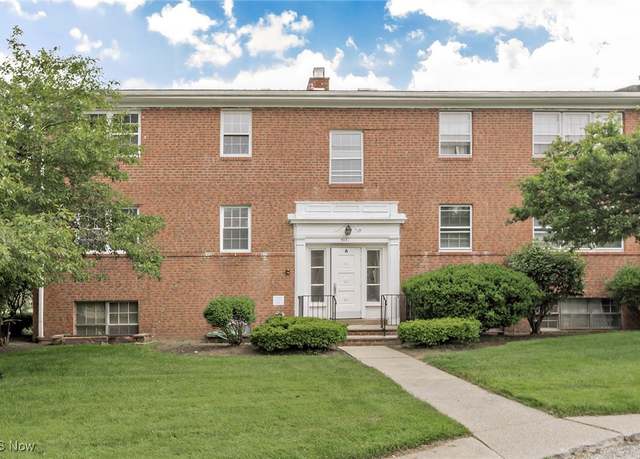 Property at 3271 Warrensville Center Rd Unit 4A, Shaker Heights, OH 44122, 2 beds, 1.5 baths