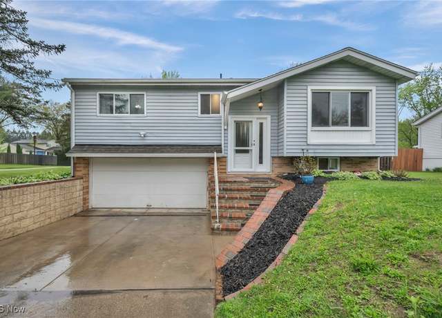 Property at 17022 Howe Rd, Strongsville, OH 44136, 3 beds, 2 baths